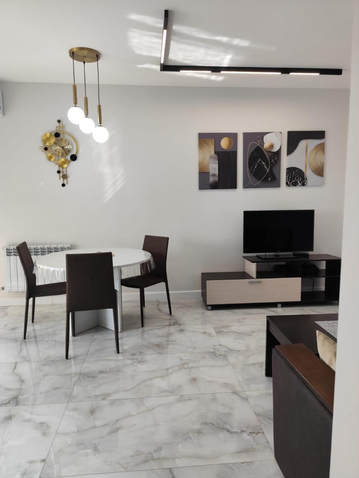 Apartment On Sayat Nova 33 เยเรวาน ภายนอก รูปภาพ
